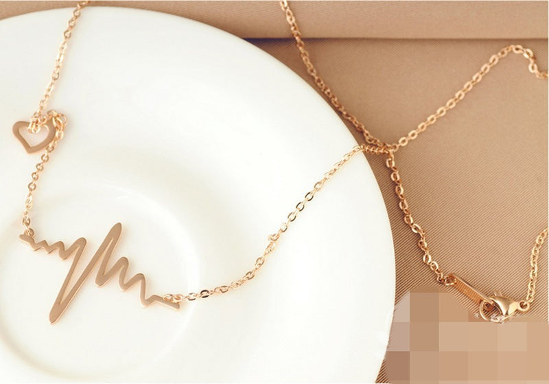 Heart Pulses Necklace | Gold Plated